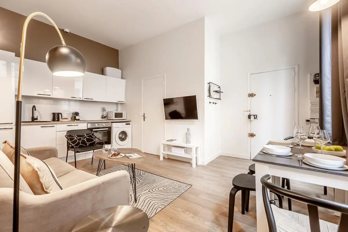 Apartment A11#Republiquemarais1Bedroomparis03Ac